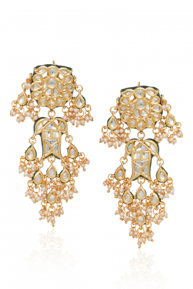 Gold kundan earrings