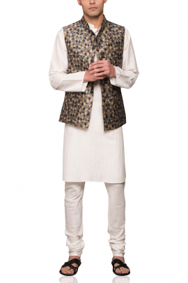 Kurta, churidar and bandi set